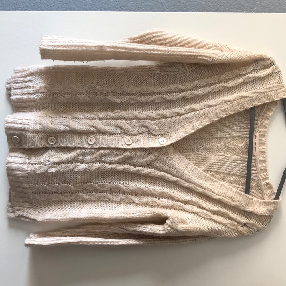 Knitted cardigan